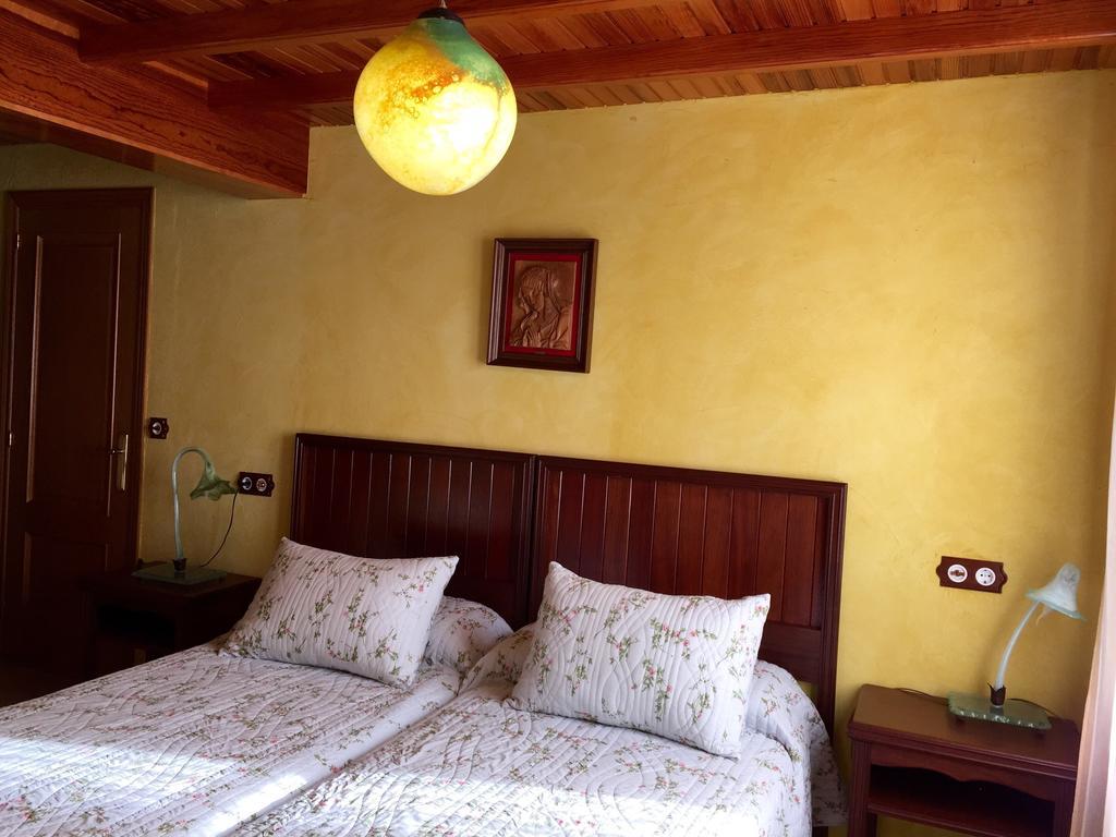 Apartamentos Rurales Casa Ron Coana ภายนอก รูปภาพ